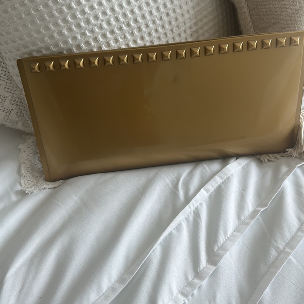 Carmen Sol Julian Pochette in gold - Picture 3 of 5